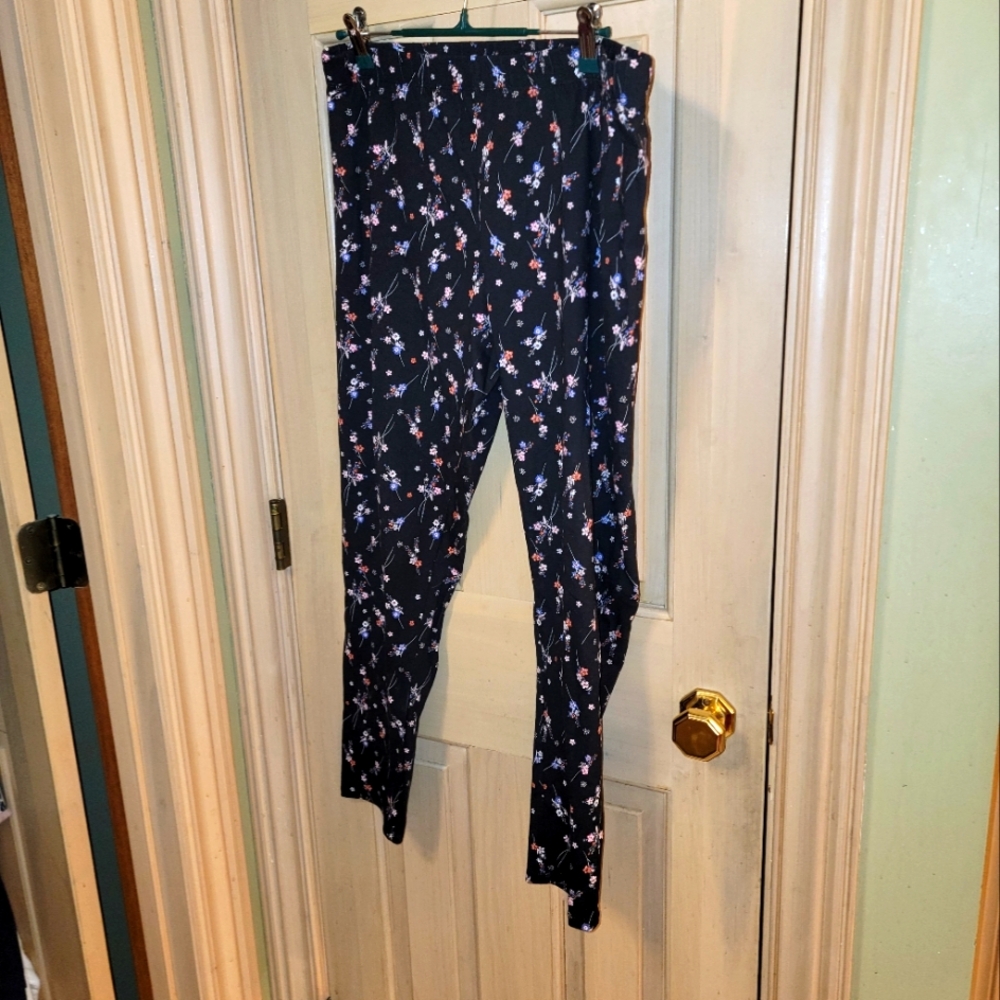 LN Womens Plus Sz 2X No Boundaries Leggings Pants Floral